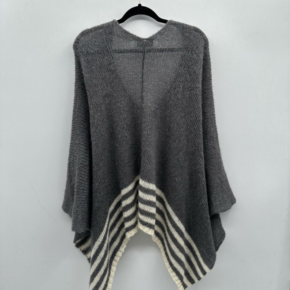 Wooden Ships S-M grey-white cotton serape woman lightweight corpcore wool wrap - Picture 3 of 8